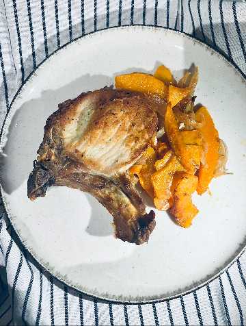 ASADO DE CALABAZA CON CHULETAS DE LOMO